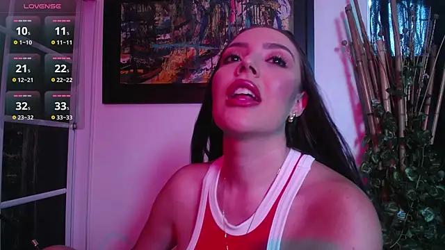 brianna 196 online show from April 11, 7:29 pm