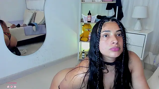 Snapshot of Kirara_22 chatting on January 13, 8:03 pm Kirara 22 online show from January 13, 8:03 pm