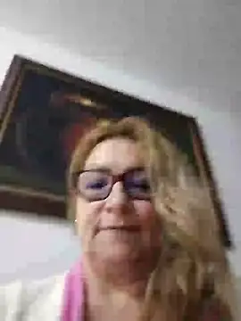 Snapshot of gisela27 chatting on February 24, 3:33 am gisela27 online show from February 24, 3:33 am