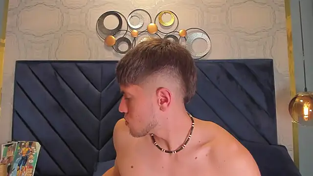 SebastianMaximoff online show from January 4, 12:16 pm