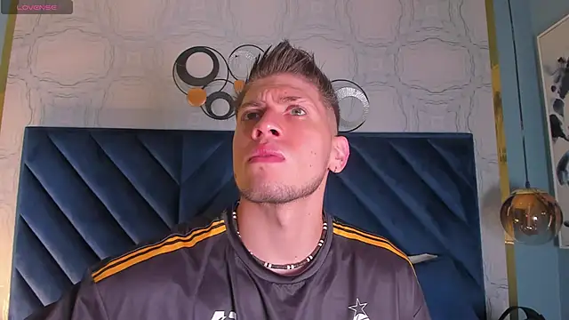 SebastianMaximoff online show from January 21, 11:56 am