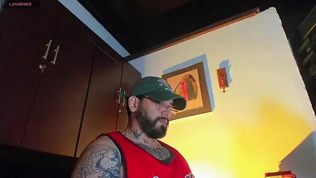 CamiloGray  online show from April 25, 12:30 pm