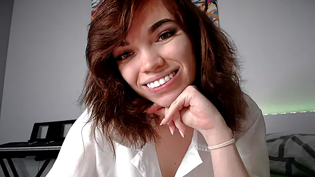 Snapshot of olivka-flower chatting on December 23, 12:25 am olivka-flower online show from December 23, 12:25 am
