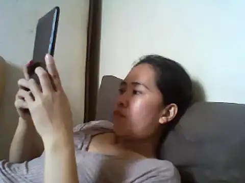 Snapshot of hairypussyyummy chatting on January 26, 1:52 am hairypussyyummy online show from January 26, 1:52 am