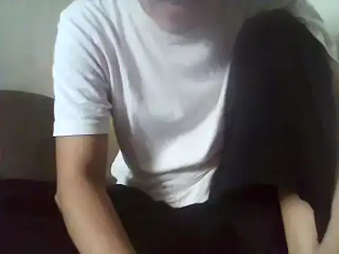 Snapshot of hairypussyyummy chatting on February 7, 12:53 am hairypussyyummy online show from February 7, 12:53 am