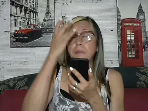 divahot08 online show from January 9, 1:56 pm