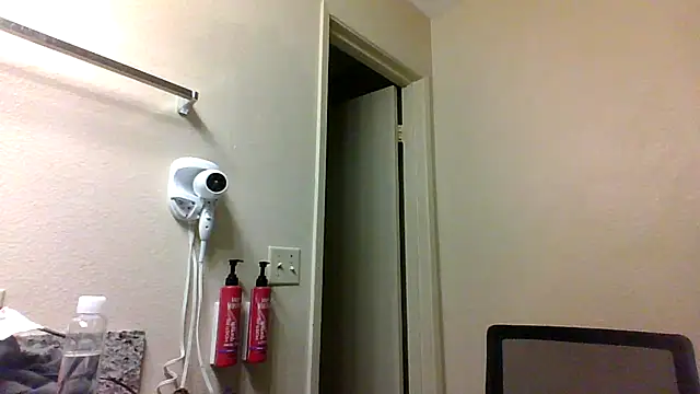 sexybribrixh online show from October 18, 5:10 am