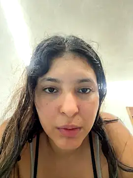 mariatudulceadiccion online show from October 28, 7:45 am