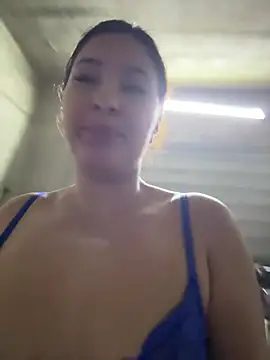 Snapshot of mariatudulceadiccion chatting on February 12, 2:17 am mariatudulceadiccion online show from February 12, 2:17 am