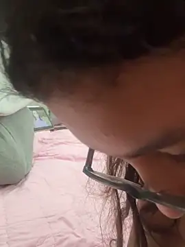 Snapshot of mariatudulceadiccion chatting on April 13, 9:37 am mariatudulceadiccion online show from April 13, 9:37 am