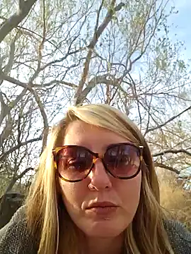 SheIsSomething online show from January 23, 12:25 am