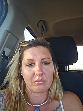 SheIsSomething online show from February 23, 12:41 am