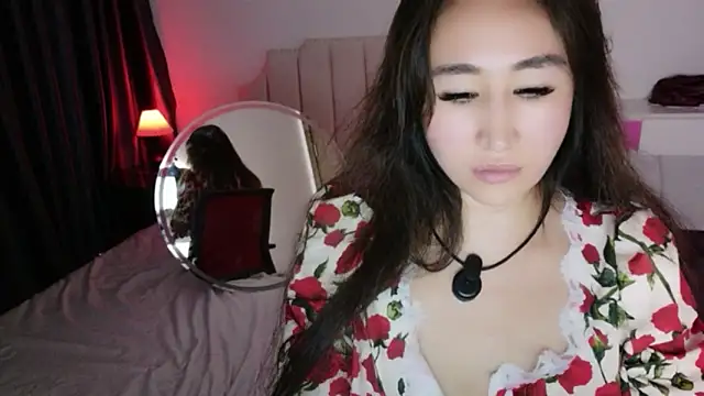 AsianQueens online show from June 13, 4:10 am