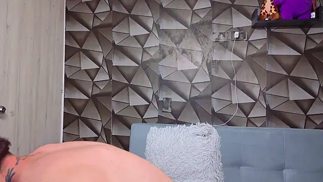 Latino stud4u online show from March 27, 2:06 am