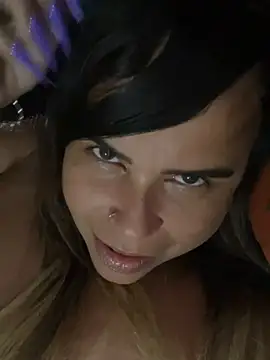 Snapshot of pimenta_gaby chatting on December 13, 12:42 am pimenta gaby online show from December 13, 12:42 am