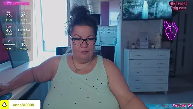 femme fatale1 online show from July 18, 10:52 am