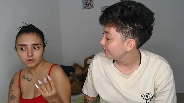 kathy luisa online show from November 11, 8:31 pm