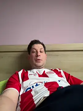 Snapshot of Taxidriver1988 chatting on January 30, 9:15 am Taxidriver1988 online show from January 30, 9:15 am