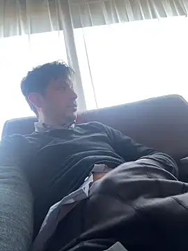 Snapshot of Taxidriver1988 chatting on February 14, 9:34 am Taxidriver1988 online show from February 14, 9:34 am