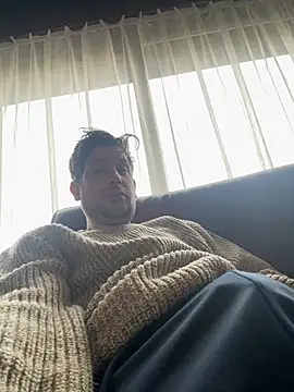 Snapshot of Taxidriver1988 chatting on February 15, 10:33 am Taxidriver1988 online show from February 15, 10:33 am