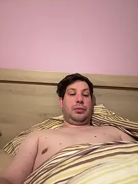 Snapshot of Taxidriver1988 chatting on February 22, 6:17 am Taxidriver1988 online show from February 22, 6:17 am