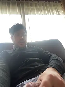 Snapshot of Taxidriver1988 chatting on February 28, 12:09 pm Taxidriver1988 online show from February 28, 12:09 pm