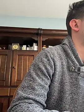 Snapshot of Taxidriver1988 chatting on March 18, 9:31 am Taxidriver1988 online show from March 18, 9:31 am