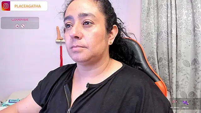 agathaxxx-69 online show from February 11, 7:41 pm