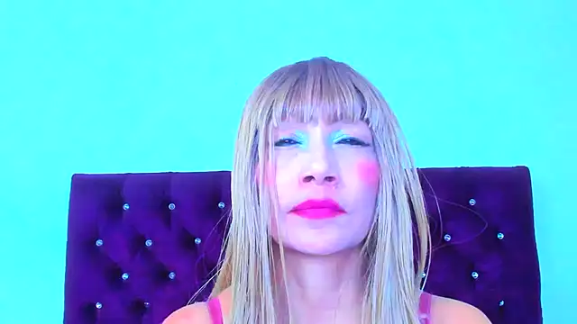 almabeckelt online show from November 18, 7:07 pm