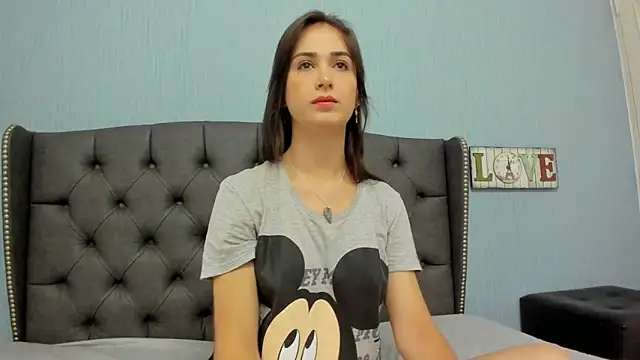 Snapshot of AndreaStivens chatting on March 8, 12:09 pm AndreaStivens online show from March 8, 12:09 pm