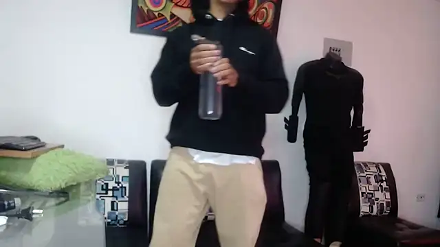 Snapshot of Black_hot266 chatting on September 13, 1:44 pm Black hot266 online show from September 13, 1:44 pm