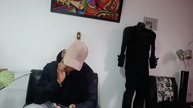 Snapshot of Black_hot266 chatting on November 28, 1:47 pm Black hot266 online show from November 28, 1:47 pm