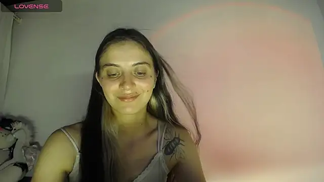 mariecam420 online show from December 13, 11:43 pm