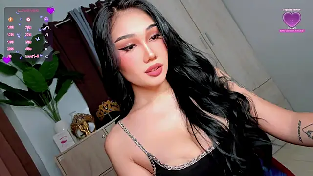 Icon1c LiLy online show from May 25, 11:11 pm