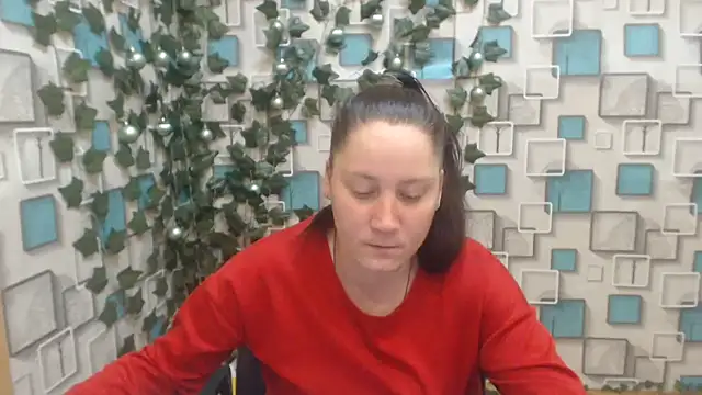 JosieJun  online show from February 6, 12:11 am