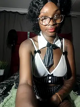 HoneyDropsX online show from March 2, 5:14 pm