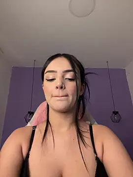 anniehart online show from October 17, 1:09 am