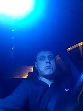 Snapshot of Gangster868 chatting on November 3, 5:14 pm Gangster868 online show from November 3, 5:14 pm