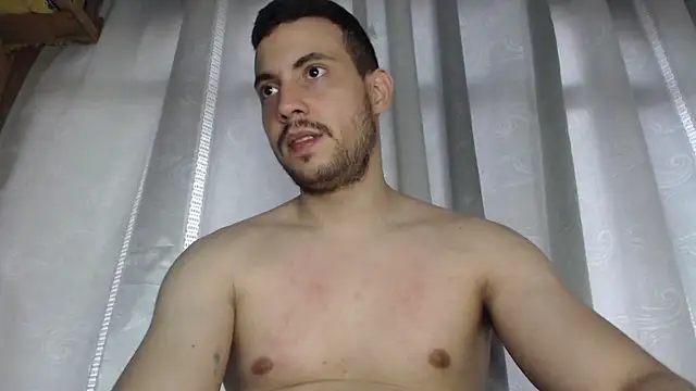 Armando 2002 online show from February 16, 9:16 pm