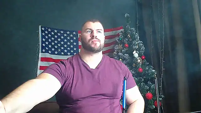 Snapshot of muscularjohnforuX chatting on January 18, 4:42 pm muscularjohnforuX online show from January 18, 4:42 pm
