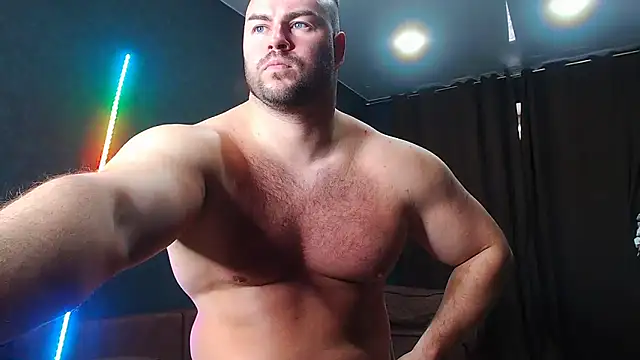 muscularjohnforuX online show from December 3, 8:12 am