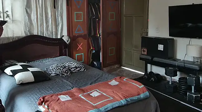 Snapshot of Jhon_wich chatting on February 12, 9:43 pm Jhon wich online show from February 12, 9:43 pm