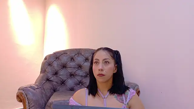 niky smit online show from February 9, 11:25 am