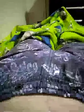 shiiank online show from April 16, 1:06 am