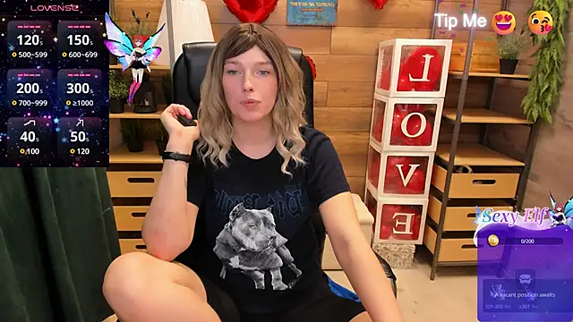Snapshot of _fiona_Love chatting on February 22, 8:42 pm  fiona Love online show from February 22, 8:42 pm