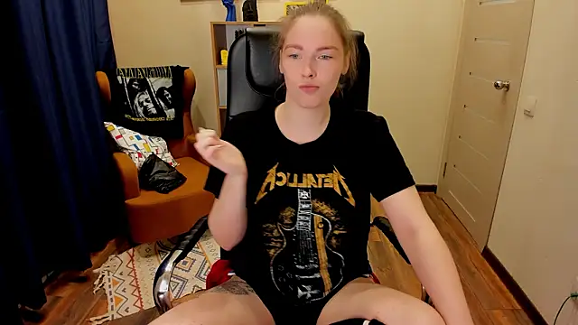  fiona Love online show from February 21, 8:32 pm