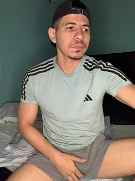 Snapshot of steven_clain chatting on January 11, 4:27 am steven clain online show from January 11, 4:27 am