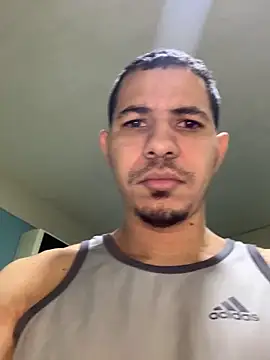 Snapshot of steven_clain chatting on January 23, 9:29 am steven clain online show from January 23, 9:29 am