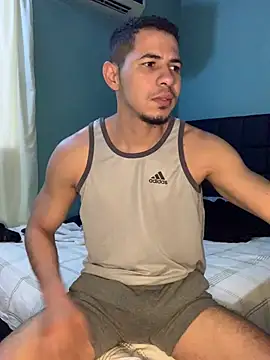 Snapshot of steven_clain chatting on March 19, 6:34 pm steven clain online show from March 19, 6:34 pm