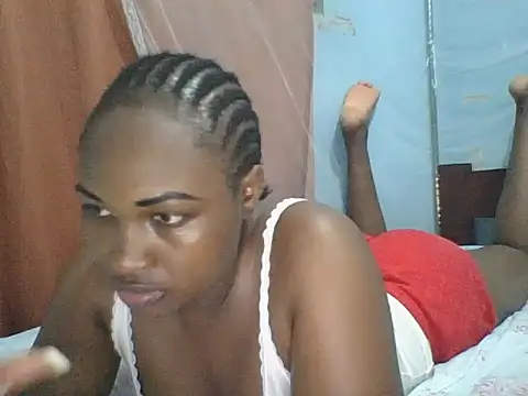 cute lavenda online show from December 4, 7:44 pm